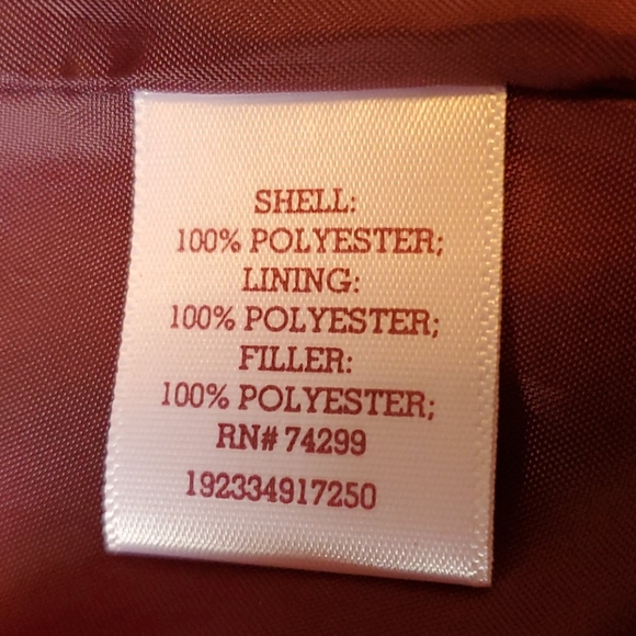 SO burgundy/plum puffer vest size Medium - Picture 6 of 7